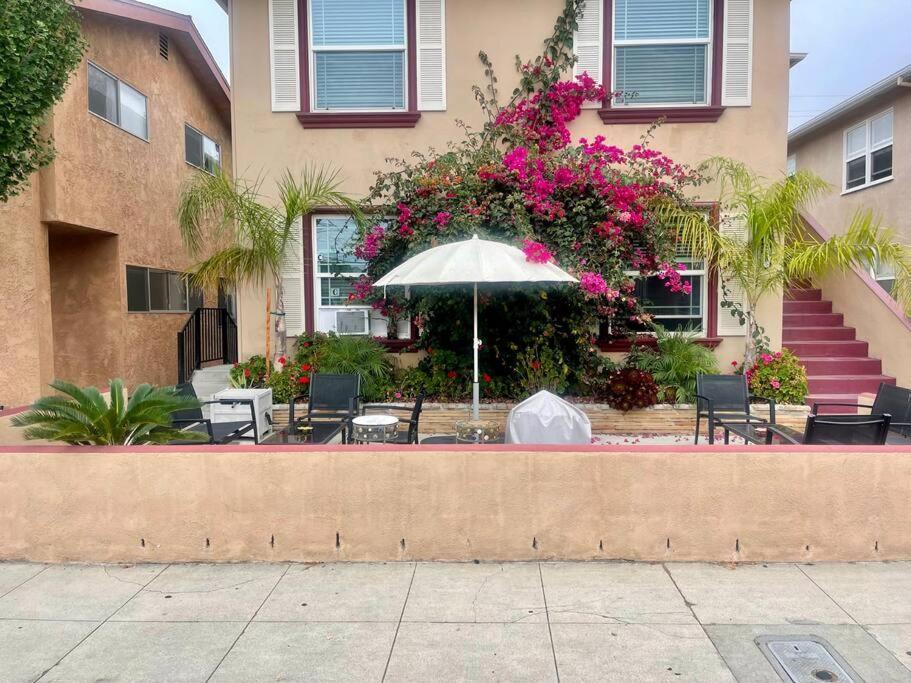Belmont Shore Bungalow, 2 Min Walk To Town! *