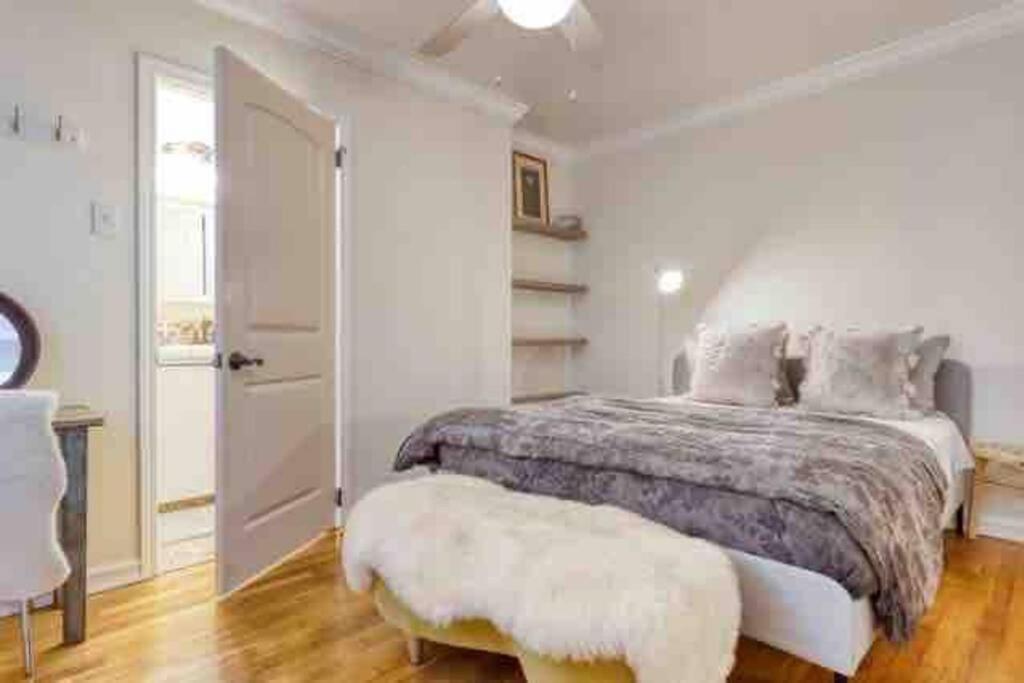 Belmont Shore Bungalow, 2 Min Walk To Town! Apartment Long Beach